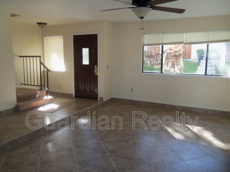 Primary Photo - 2639 Jacyra Ave