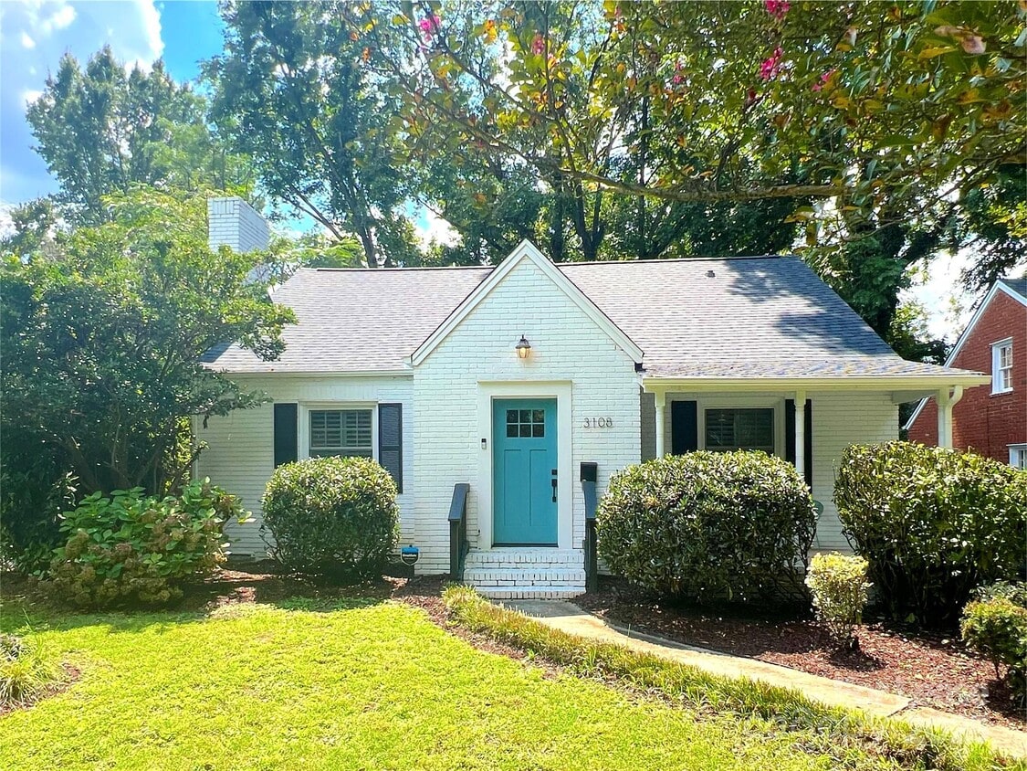 Primary Photo - 3108 Barnhill Dr