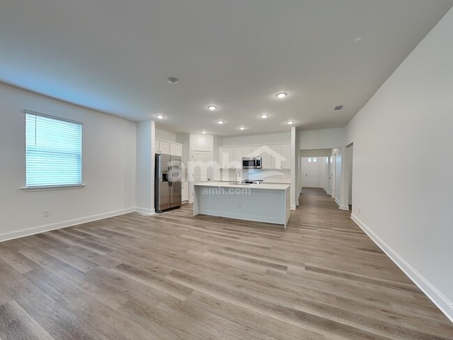 Foto del edificio - 1675 Soapstone Rd