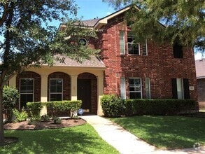 Building Photo - 1709 Oak Brook Ln