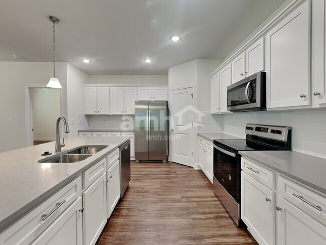 Foto del edificio - 12668 Percy Ln