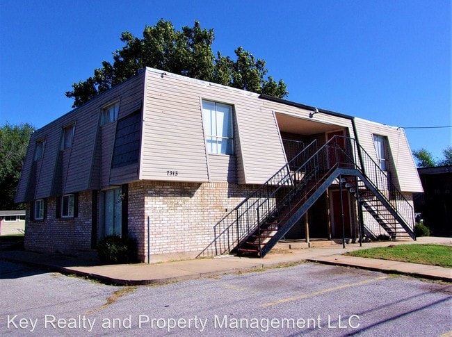 Building Photo - 7321 Melrose Ln