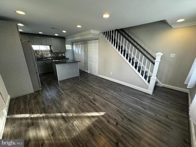 Foto del edificio - 5411 8th Pl S