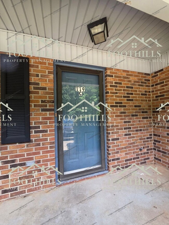 Foto del edificio - 119 Woodland Dr