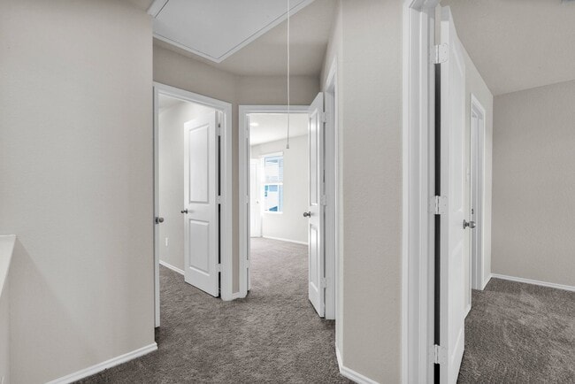 Building Photo - 9426 Apple Ridge Ln