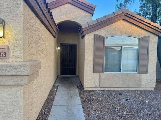 Building Photo - Introducing a fantastic single level home ...
