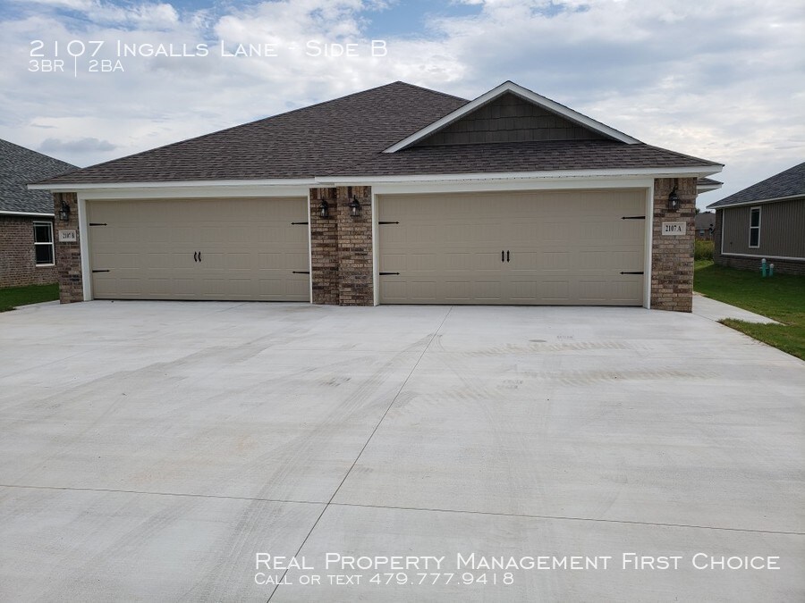 Primary Photo - 2107 Ingalls Ln