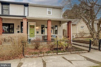 Building Photo - 8130 Devon St