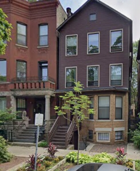 Foto del edificio - 2455 N Seminary Ave