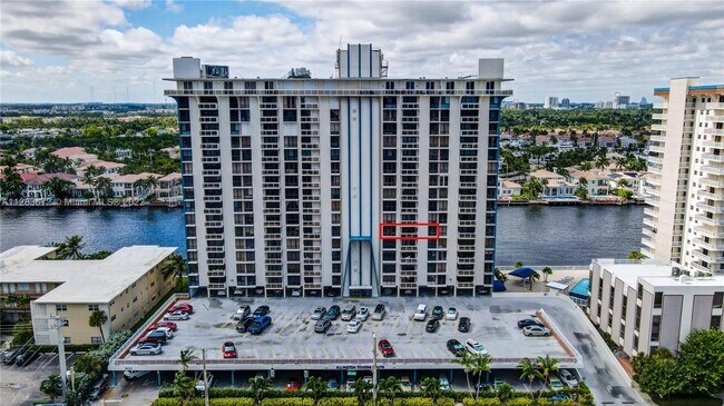 Building Photo - 1600 S Ocean Dr