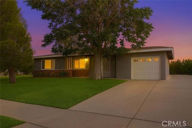 Primary Photo - 16148 La Cubre Dr