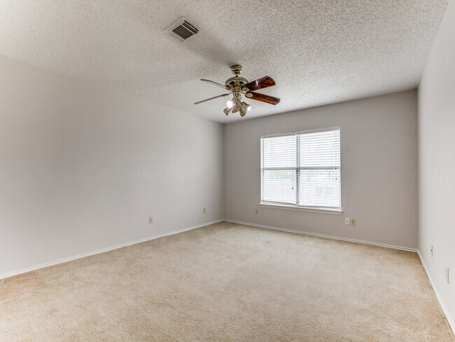 Building Photo - San Antonio, TX - House - $1,745.00 Availa...