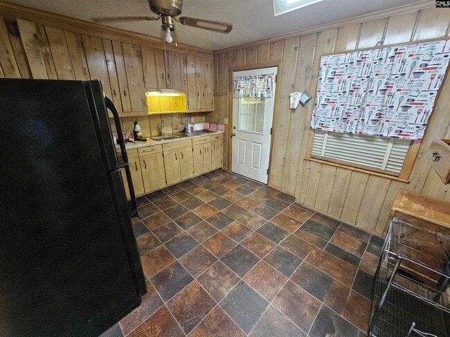 Building Photo - 1509 Brennen Rd