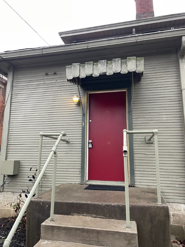 Building Photo - 65 Smith Pl