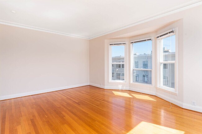 Building Photo - 100 Capra Way