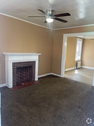 Building Photo - 1123 Darley Ave