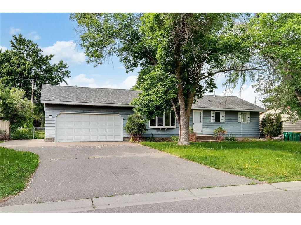 6695 Upper 167th St W, Rosemount, MN 55068 House Rental in Rosemount