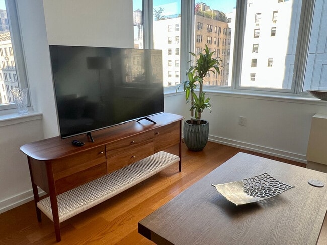 Foto del edificio - 676 Amsterdam Ave