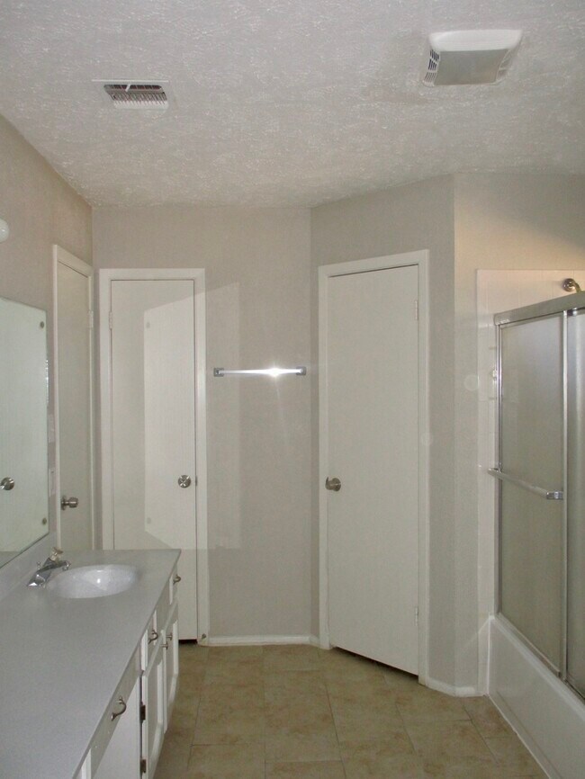Building Photo - 8323 Lime House, San Antonio, TX, USA