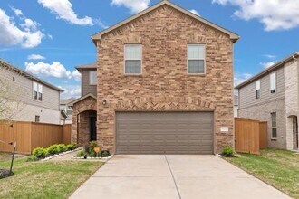 Building Photo - 1008 Caramel Shrs Dr