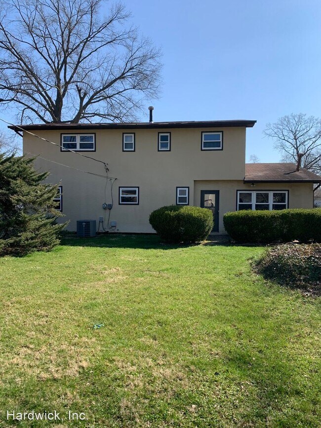 Building Photo - 4 br, 2.5 bath House - 5331 Torchwood Loop...