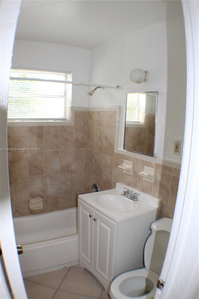 Foto del edificio - 917 NW 5th St