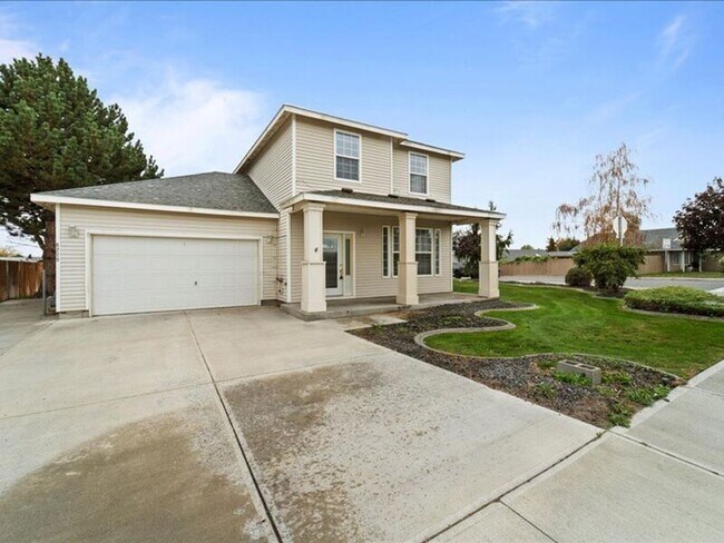 Building Photo - 6228 Comiskey Dr