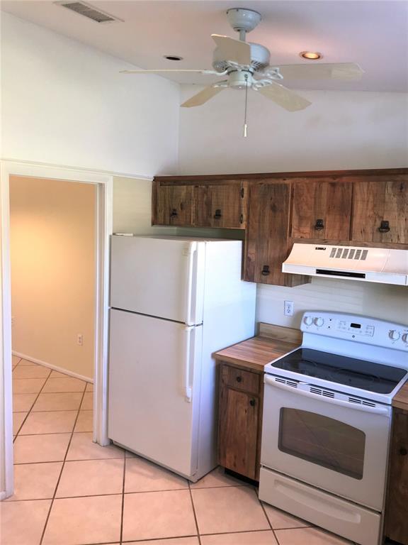 Foto del edificio - 3403 37th St Ct W