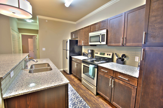 Fully Equipped Kitchen - 35 West