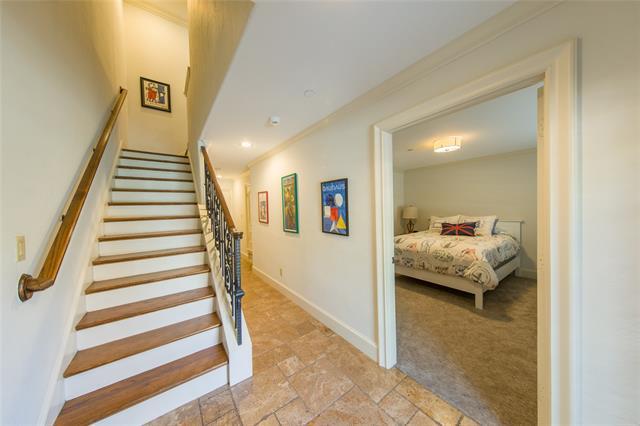 Foto del edificio - 4152 Emerson Ave