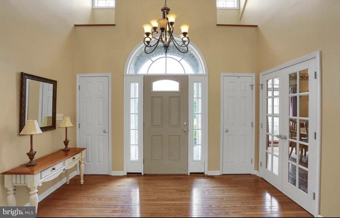 Foto principal - 631 Whitetail Dr
