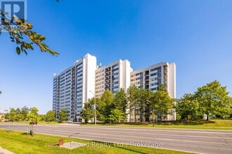 Building Photo - 2900-2900 Battleford Rd