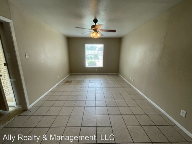 Building Photo - 3 br, 1 bath House - 2711 Walkeetka