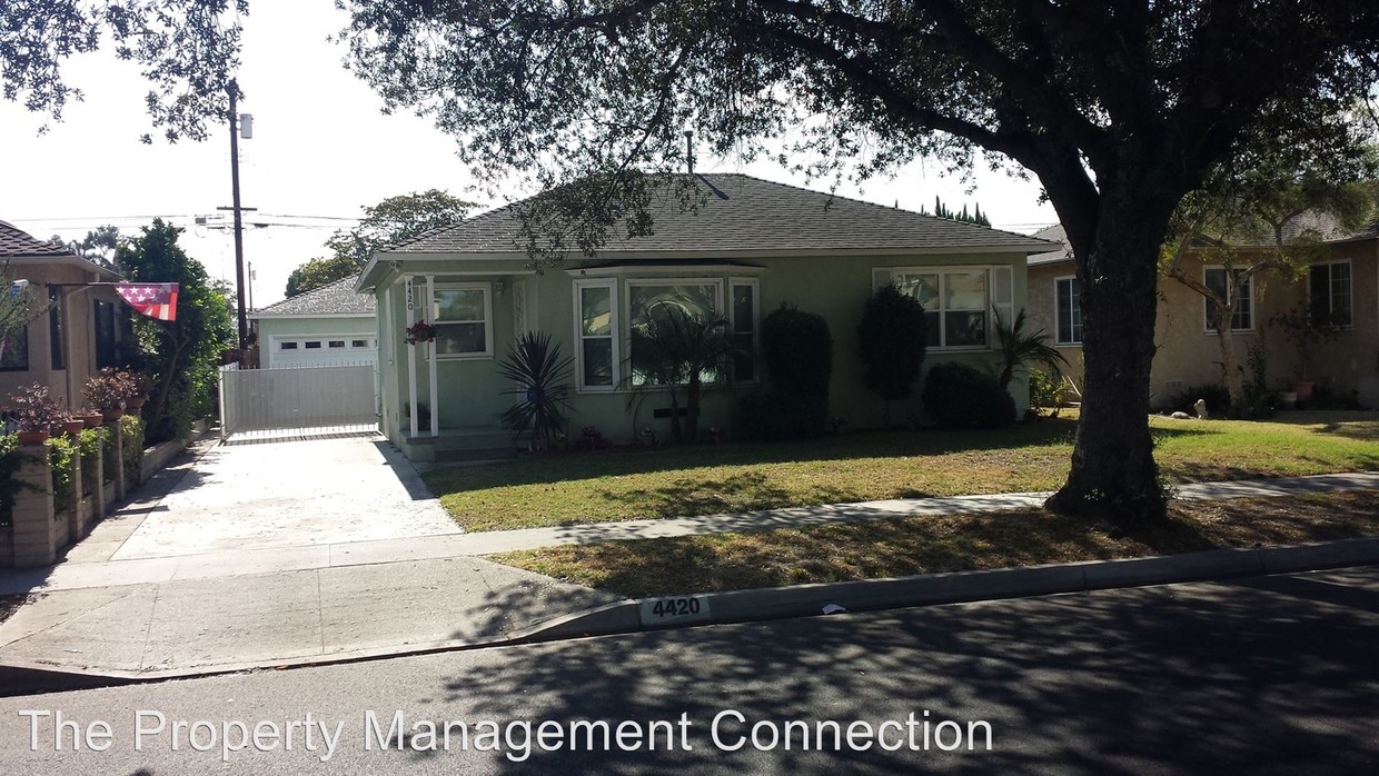 Primary Photo - 3 br, 2 bath House - 4420 Bellflower Blvd