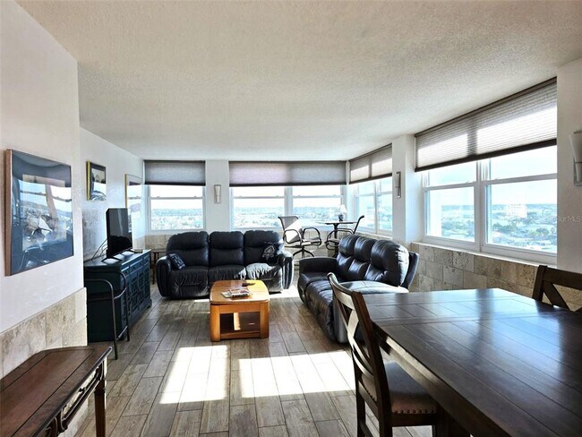 Foto del edificio - 17408 Gulf Blvd