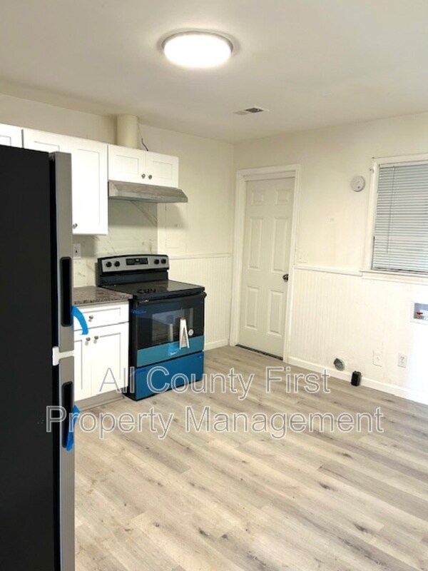 Foto del edificio - 2369 Whites Mill Rd