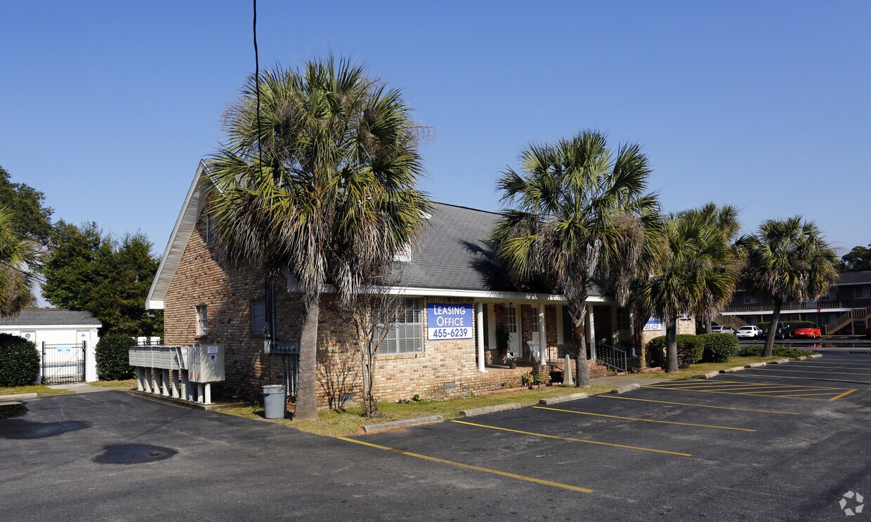 Lillian Square Apartments Pensacola, FL