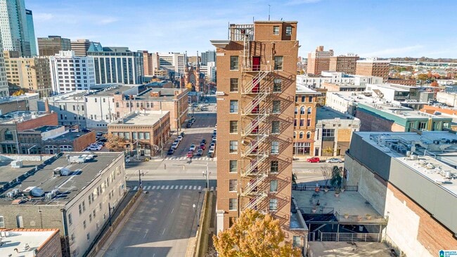 Building Photo - 2201 1st Ave N