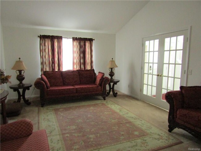 Foto del edificio - 19068 Pine Ledge Dr