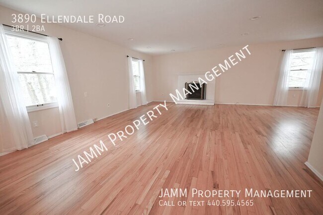 Building Photo - 3 bedroom 2 bath Ranch-Style home in Morel...