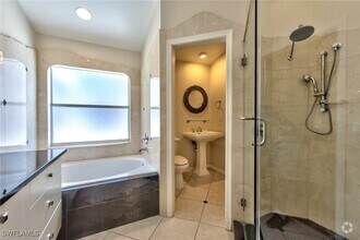 Building Photo - 691 Melville Ct