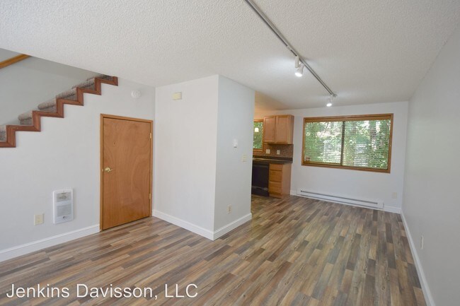 Building Photo - 2 br, 1 bath House - 334 Cervantes Circle