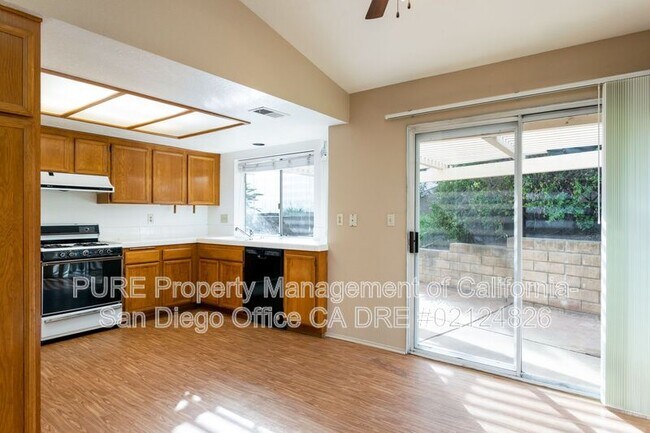 Building Photo - 649 Mustang Glen