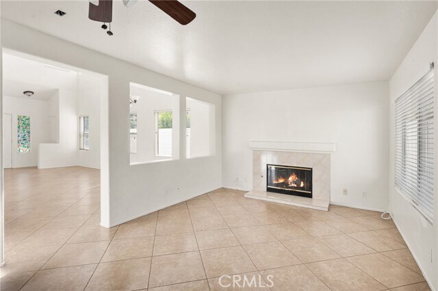Foto del edificio - 1032 Aurora Ln