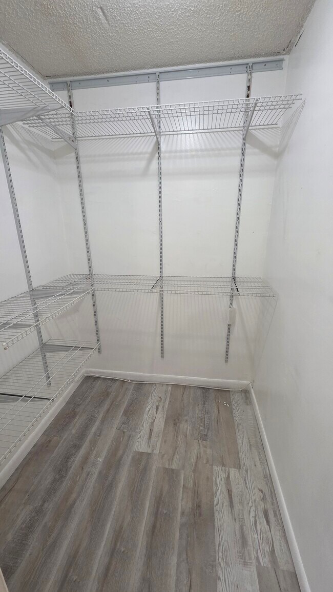 Foto del edificio - 10855 SW 112th Ave