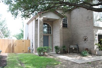 Building Photo - 311 Katy Crossing