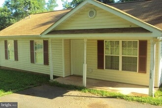 Building Photo - 188 Aberdeen Dr