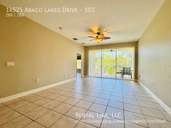 Foto del edificio - 14525 Abaco Lakes Dr
