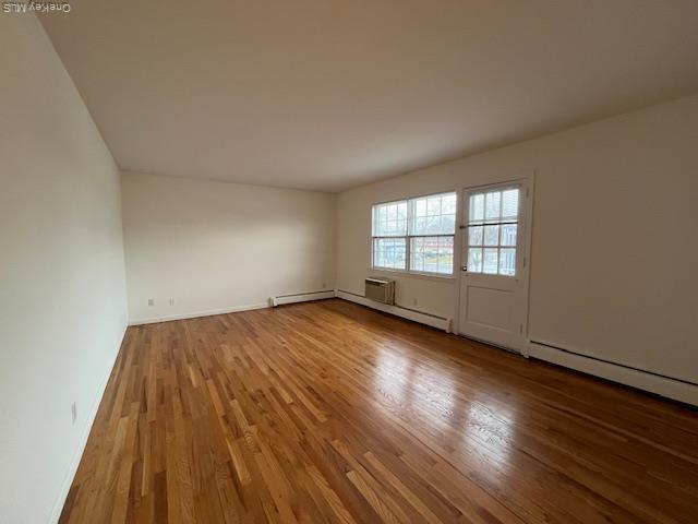 Foto del edificio - 84 Shore Rd