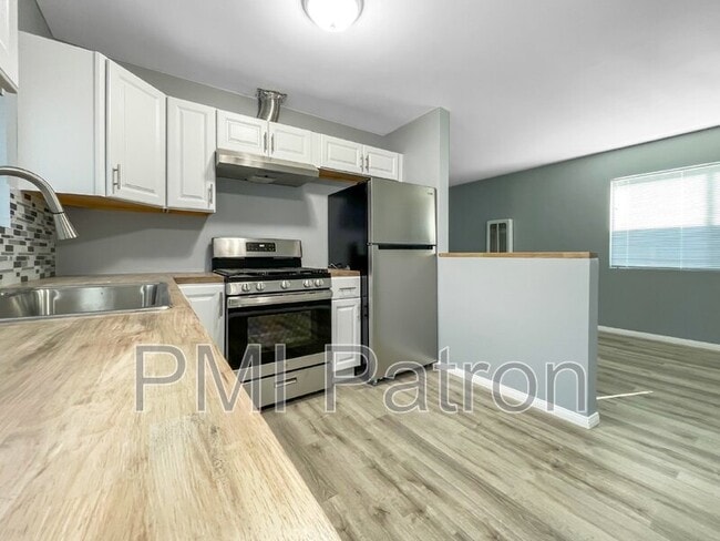 Building Photo - 22311 Arline Ave